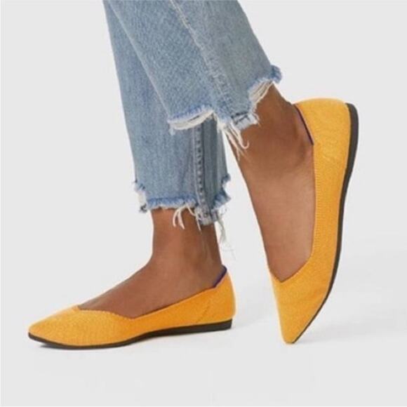 Rothy's Retired The Point in Marigold Yellow in Size 5.5 - Picture 10 of 10